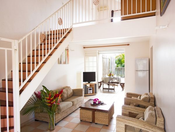 Martinique Home 960942