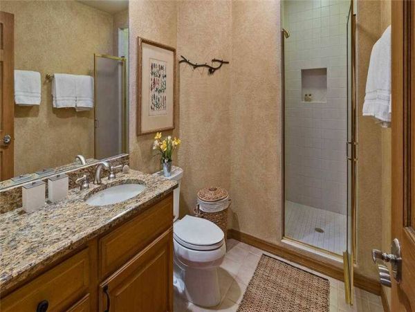 Arrowhead Mountain View Four Bedroom Rental Home