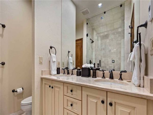 Beaver Creek Vacation Home Three Bedroom