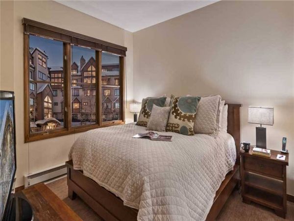 Beaver Creek Vacation Home Three Bedroom