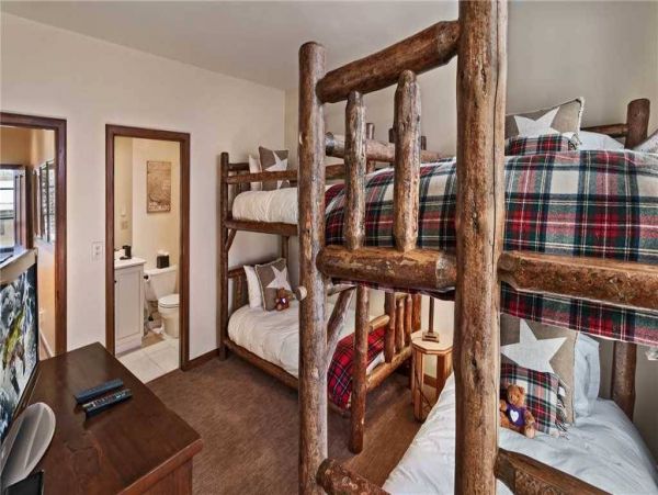 Beaver Creek Vacation Home Three Bedroom