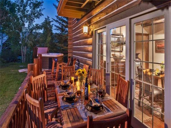 Luxury Villa One Mile to Resort on Shuttle Route