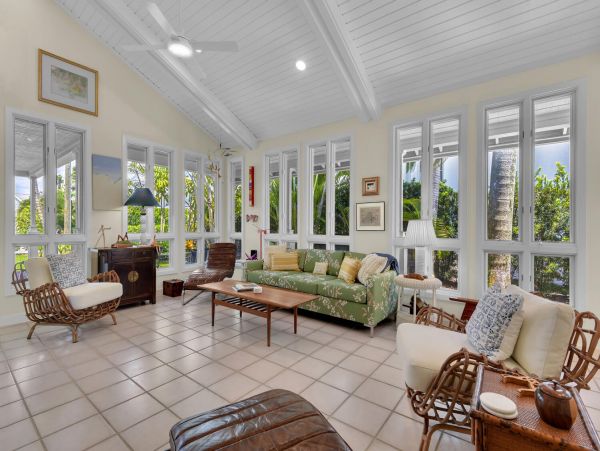 Short Walk to Beach Naples Vacation Home Four Bedroom