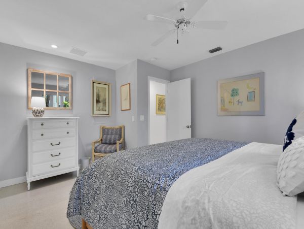 Short Walk to Beach Naples Vacation Home Four Bedroom