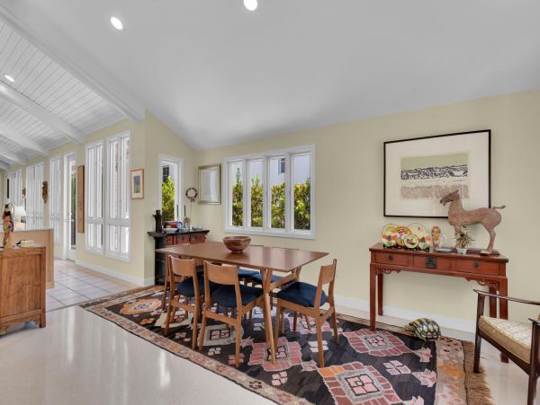Short Walk to Beach Naples Vacation Home Four Bedroom