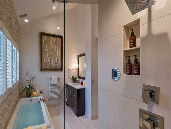 Ski in Ski Out Four Bedroom Vacation Home in Beaver Creek