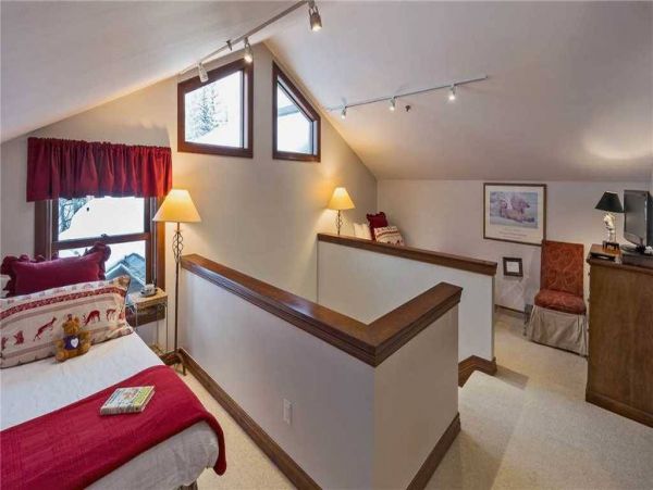 Ski in Ski Out Four Bedroom Vacation Home in Beaver Creek