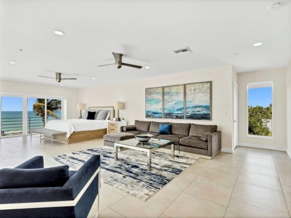 Magical Beachfront 6 Bedroom Mansion