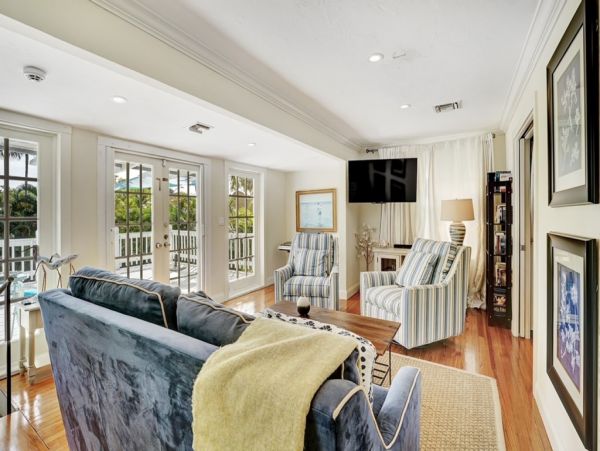 Stunning Two Bedroom Vacation Rental in West Palm Beach