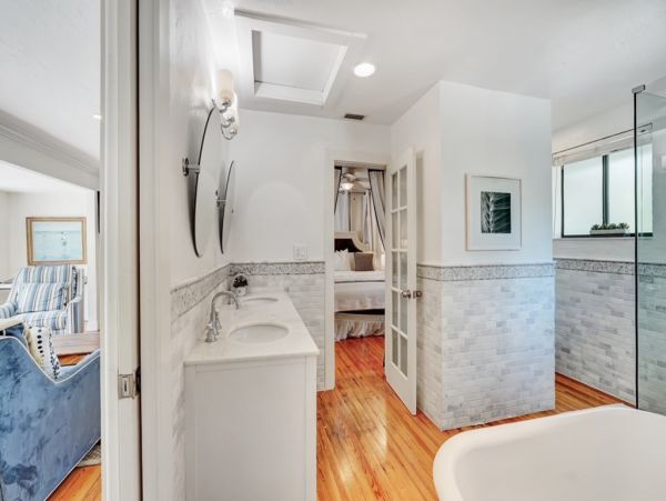 Stunning Two Bedroom Vacation Rental in West Palm Beach