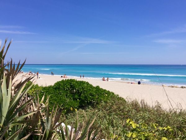 Stunning Two Bedroom Vacation Rental in West Palm Beach