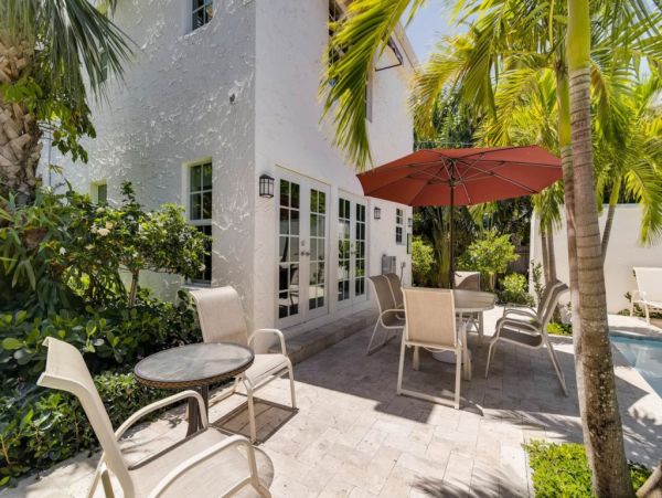 Palm Beach Home 961012