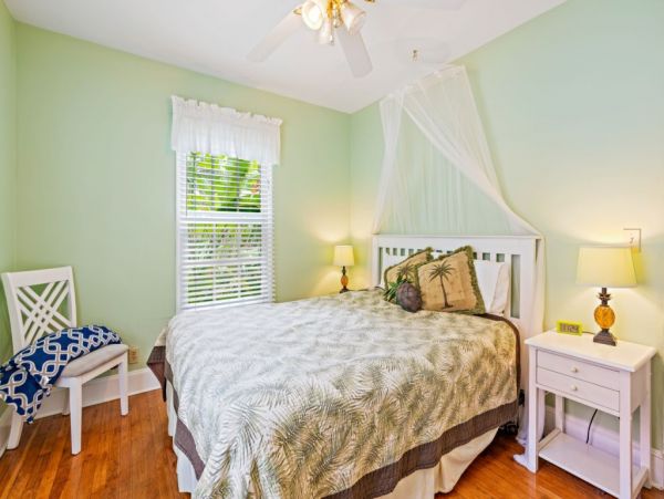 Palm Beach Home 961013