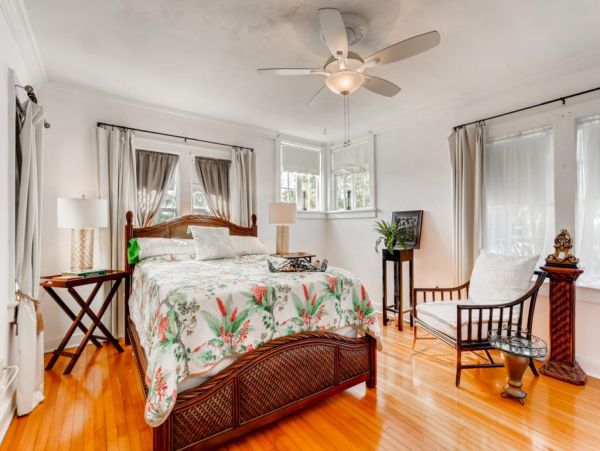 Palm Beach Home 961016