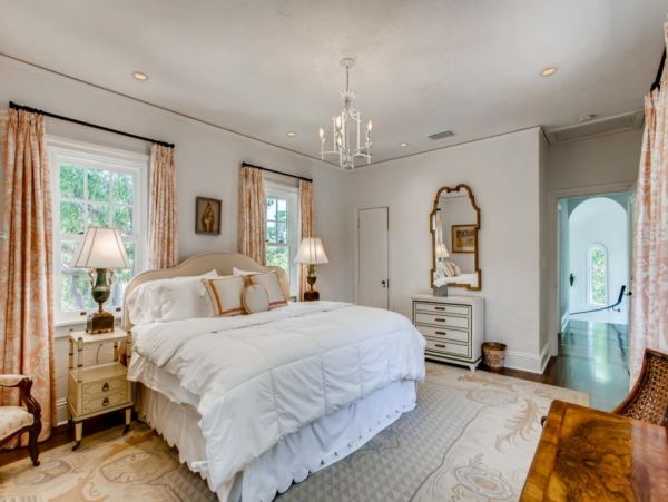 West Palm Beach Four Bedroom Vacation Home with Private Pool
