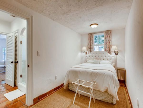 West Palm Beach Four Bedroom Vacation Home with Private Pool