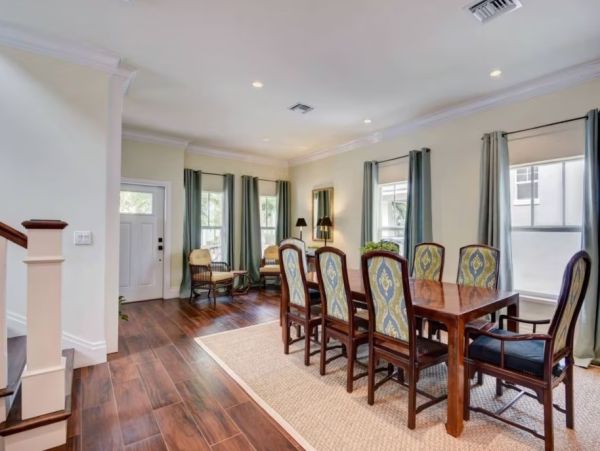 West Palm Beach Luxury Vacation Rental Home - Florida Historic District Vacation Rental