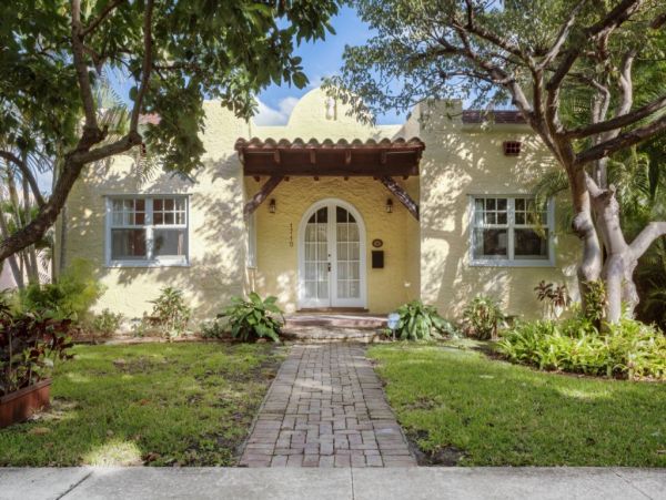 Palm Beach Vacation Rental with 3 Bedrooms