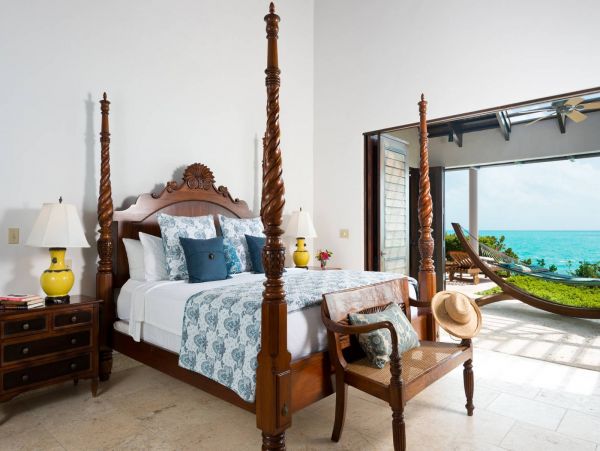 Turks and Caicos Oceanfront Villa With Private Pool