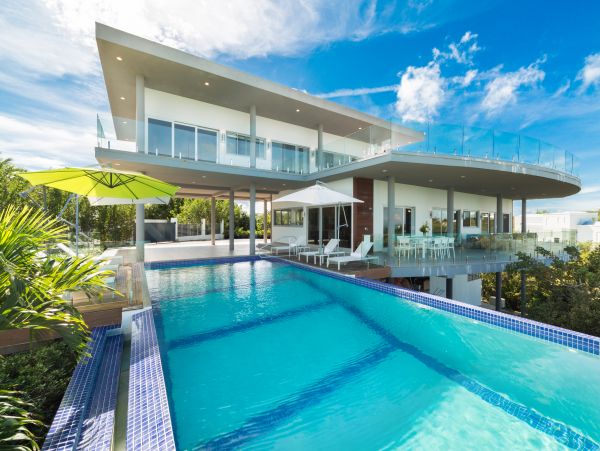 Amazing home with stunning Views
