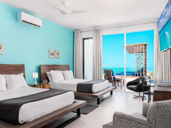 TURKS & CAICOS SLEEPS 12