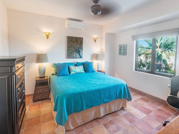 Turks And Caicos Home 961042