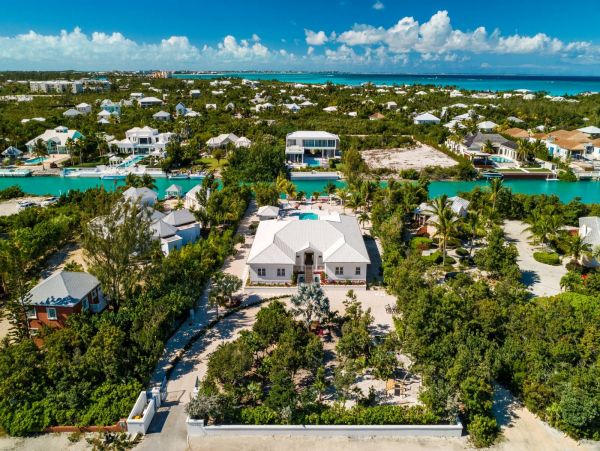 Turks And Caicos Home 961048