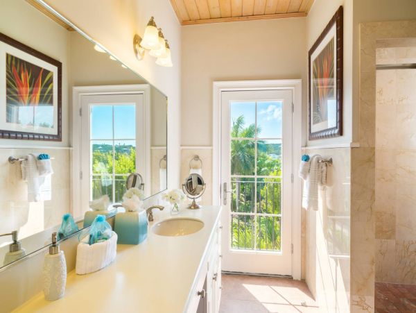 Turks And Caicos Home 961050