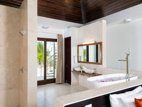 Turks And Caicos Home 961055