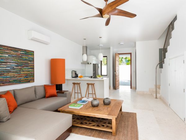 Turks And Caicos Home 961055
