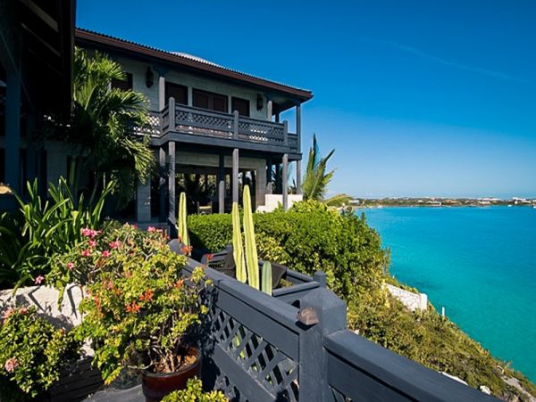 On Beach Turks and Caicos Vacation Luxury Home
