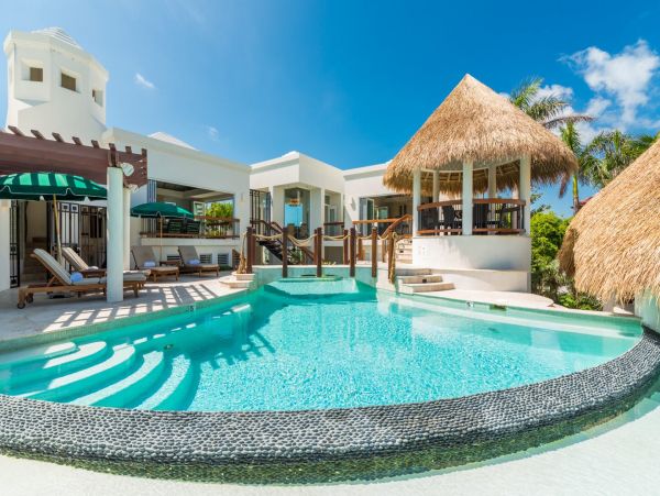 Turks And Caicos Home 961060