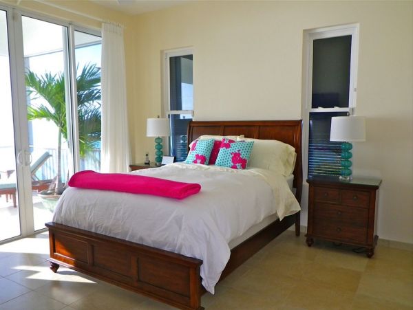 Turks And Caicos Home 961061
