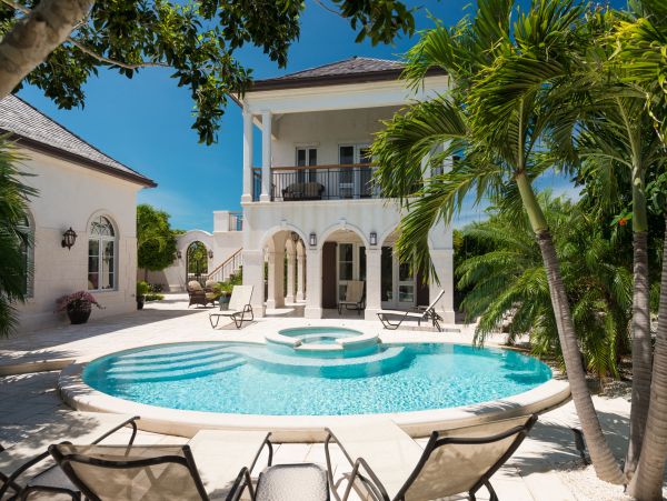 Beachfront Villa Splendid 6 Bedroom Ultra Luxury