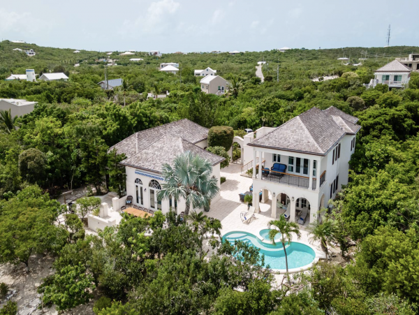 Beachfront Villa Splendid 6 Bedroom Ultra Luxury