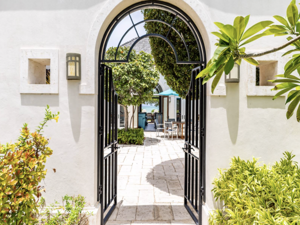 Beachfront Villa Splendid 6 Bedroom Ultra Luxury
