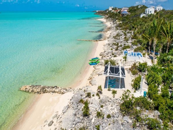 Turks And Caicos Home 961071