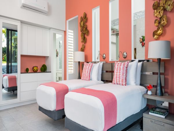 Turks And Caicos Home 961071