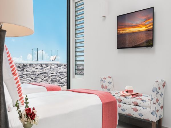 Turks And Caicos Home 961071