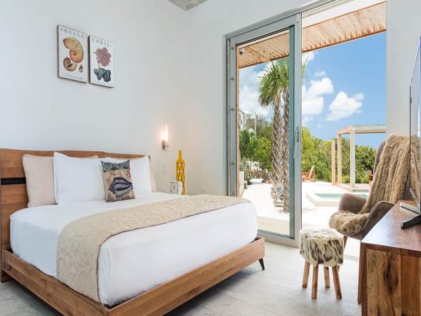 Turks And Caicos Home 961072