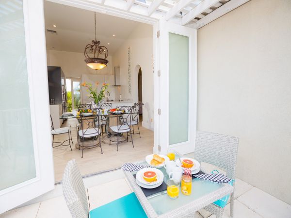 Turks And Caicos Home 961078
