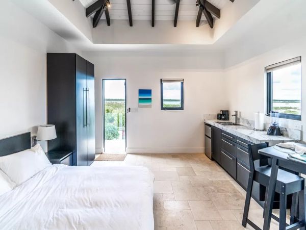 Long Bay Hills Vacation Home Two Bedroom with Pool.