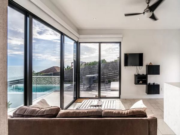 Long Bay Hills Vacation Home Two Bedroom with Pool.