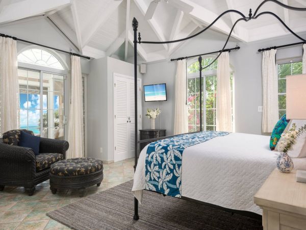 Three bedroom Oceanfront Villa