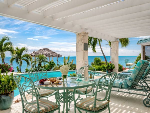 Three bedroom Oceanfront Villa