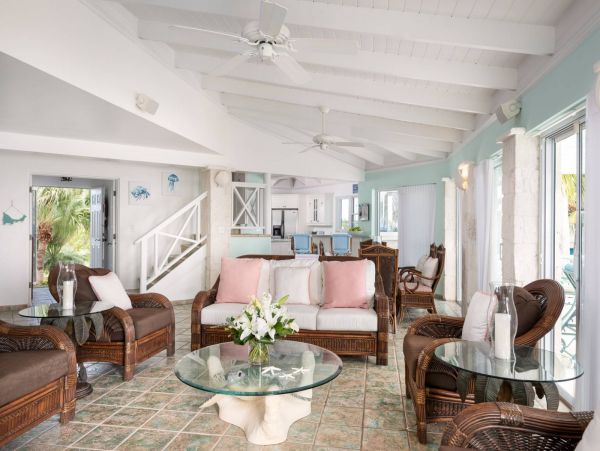 Three bedroom Oceanfront Villa