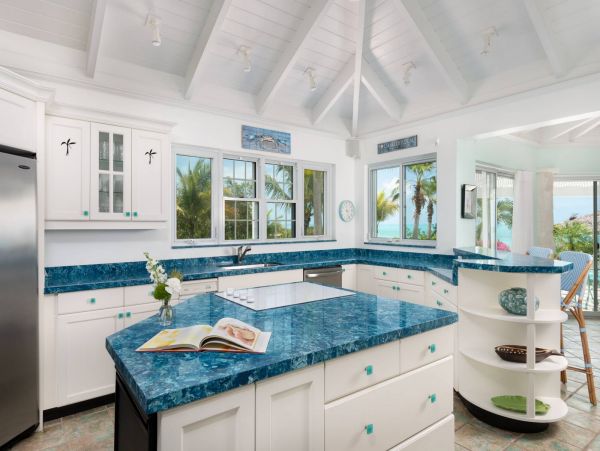 Three bedroom Oceanfront Villa