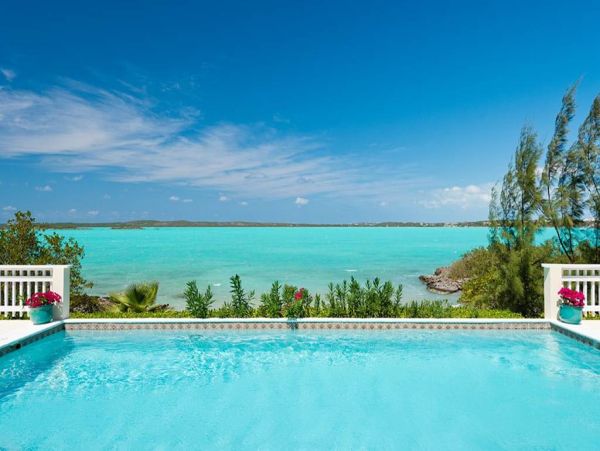Turks and Caicos Exquisite Beachfront Villa with Ocean Views and Private Pool