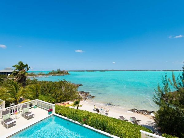Turks and Caicos Exquisite Beachfront Villa with Ocean Views and Private Pool