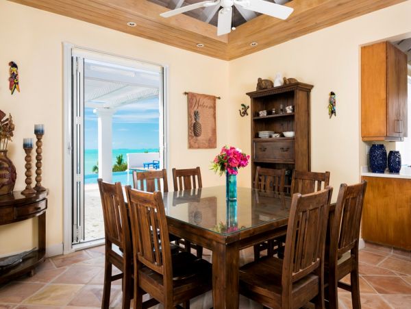 Turks And Caicos Home 961096